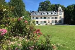 27 Chateau D'amécourt